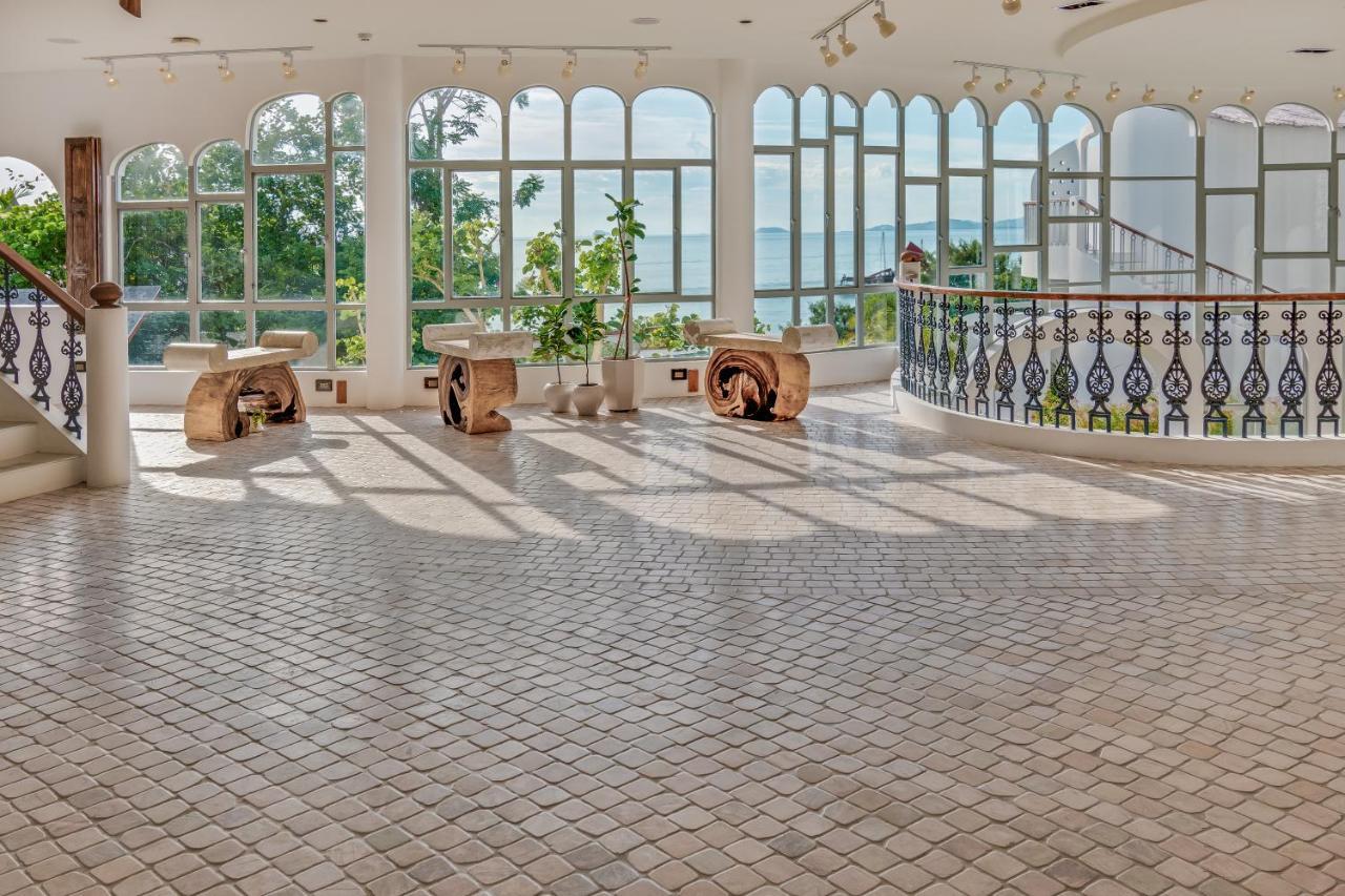Resort Ampersand