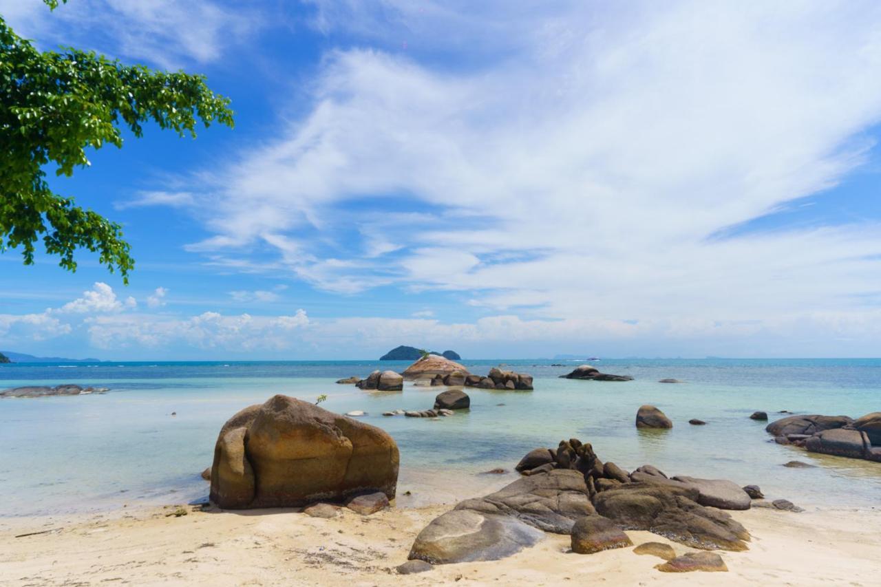 Ocean Vibes Resort Thongsala