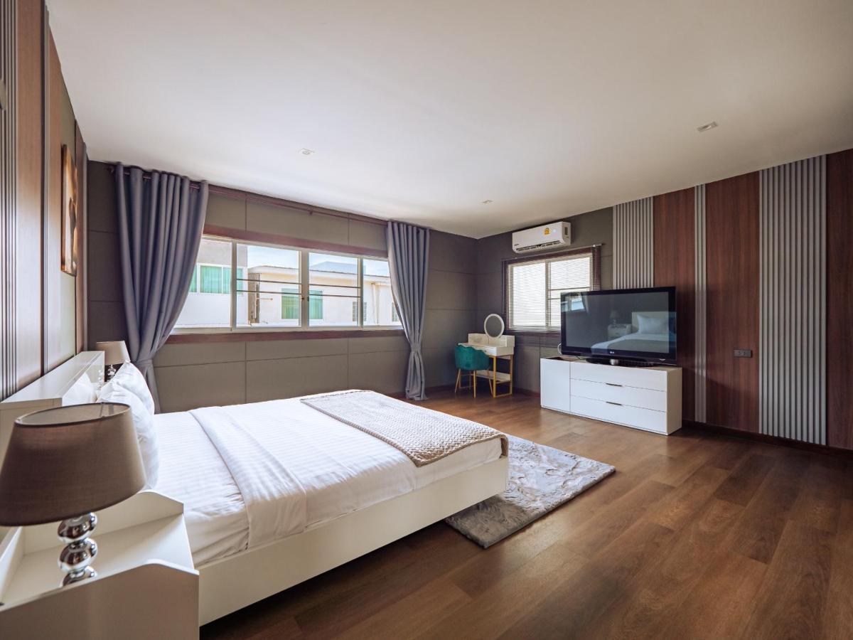 Grand Penthouse By Grand Orlov Apartamento Patong