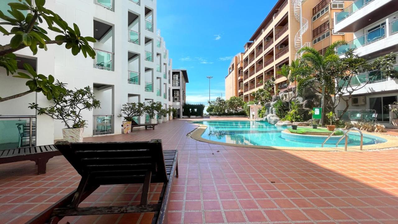 Hotel Dragon , Pattaya Jomtien Beach