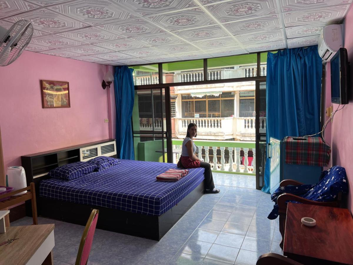 Guest house Yuri Jomtien Beach