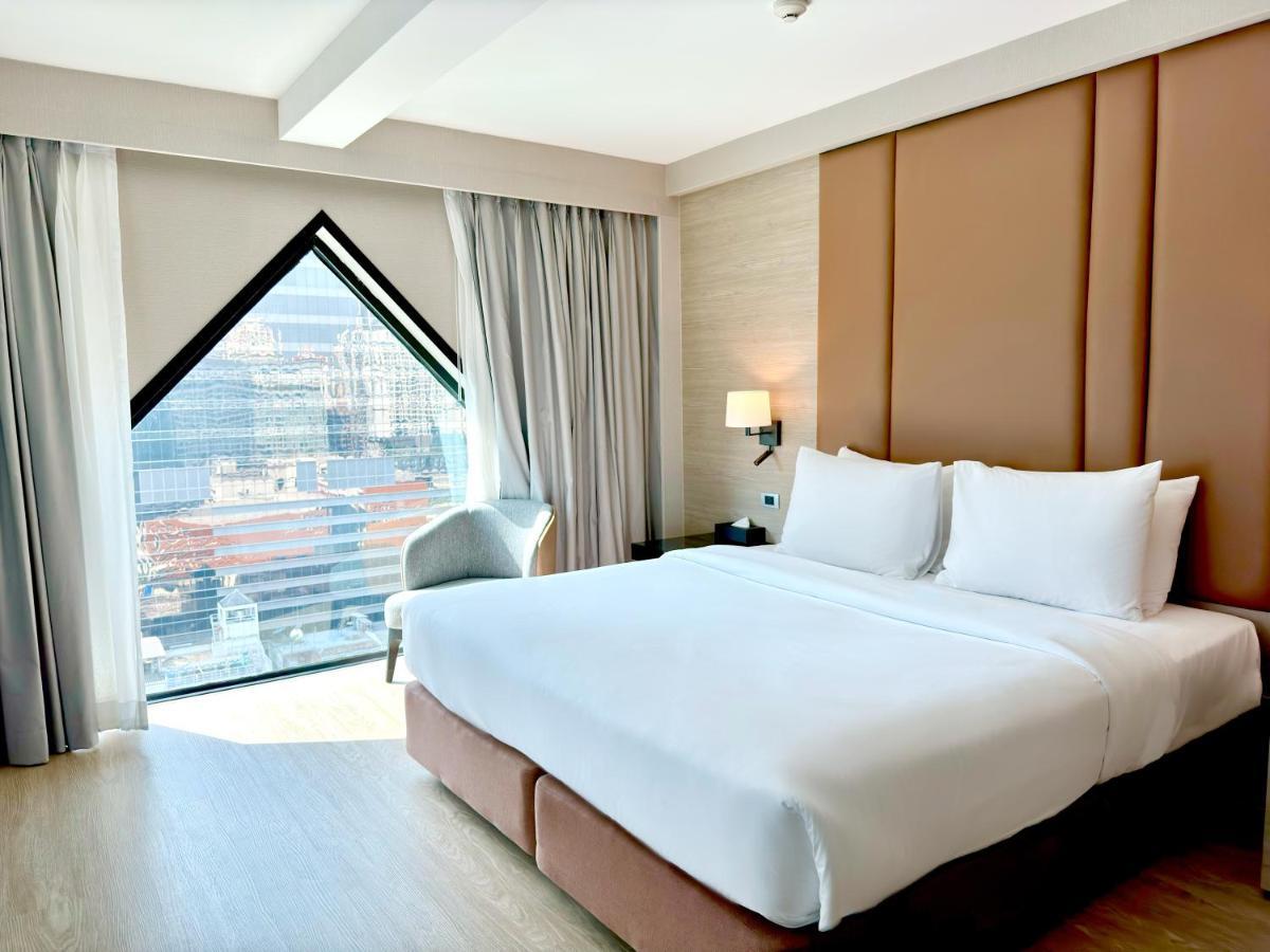 Hotel Ramada By Wyndham Sukhumvit 11 Banguecoque