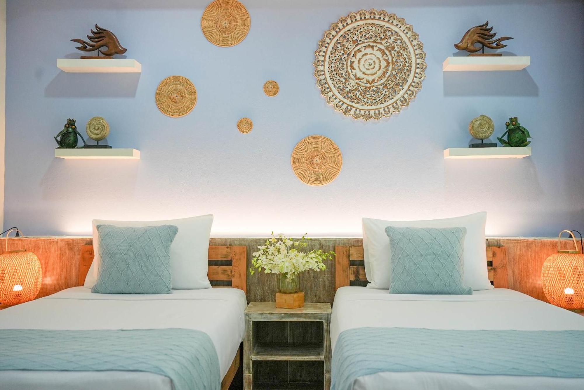Arkbar Club Hotel