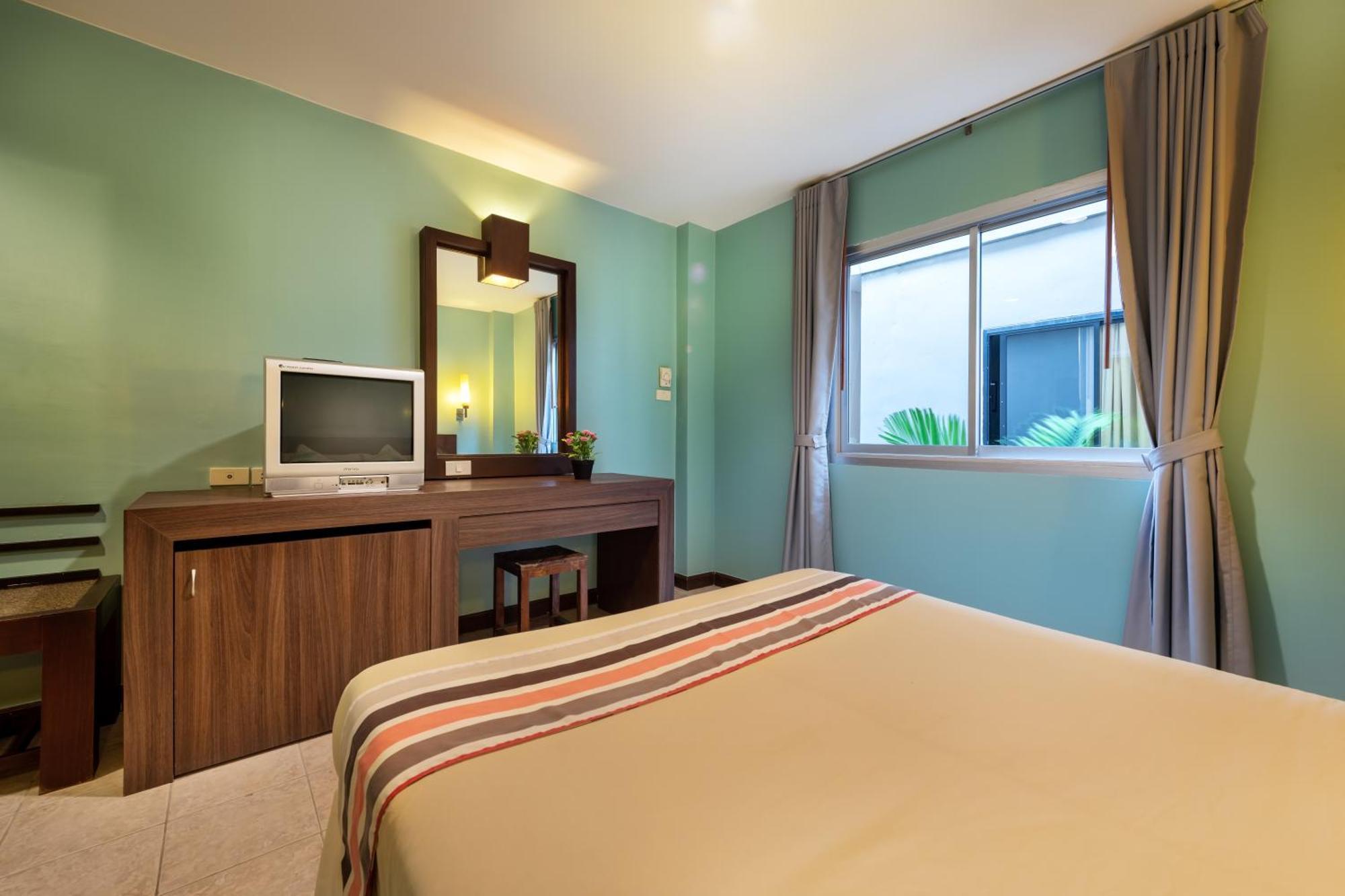 Hotel The Twelve 3*