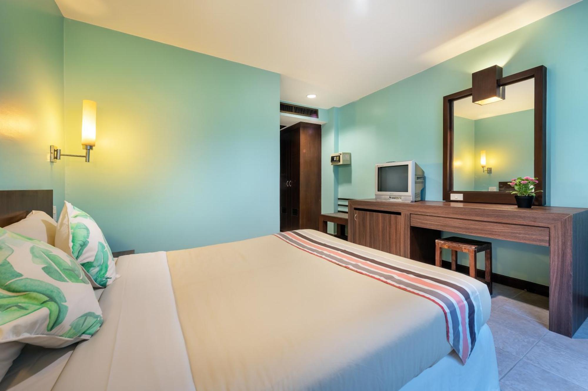 Hotel The Twelve 3*