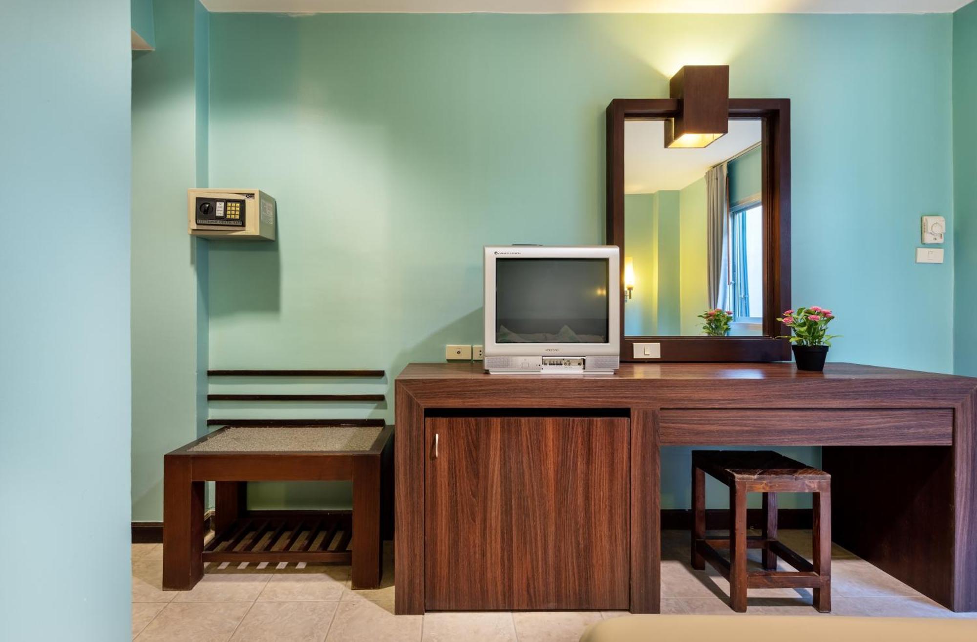 The Twelve Hotel Jomtien Beach