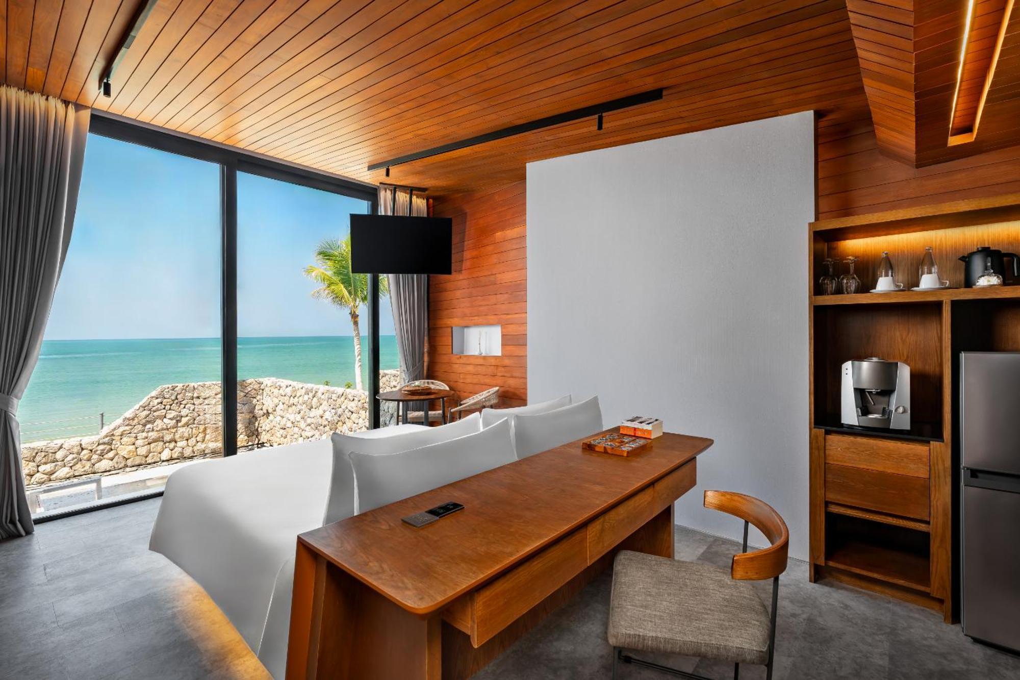 Resort Casa De La Flora - Sha Extra (adults Only) Khao Lak