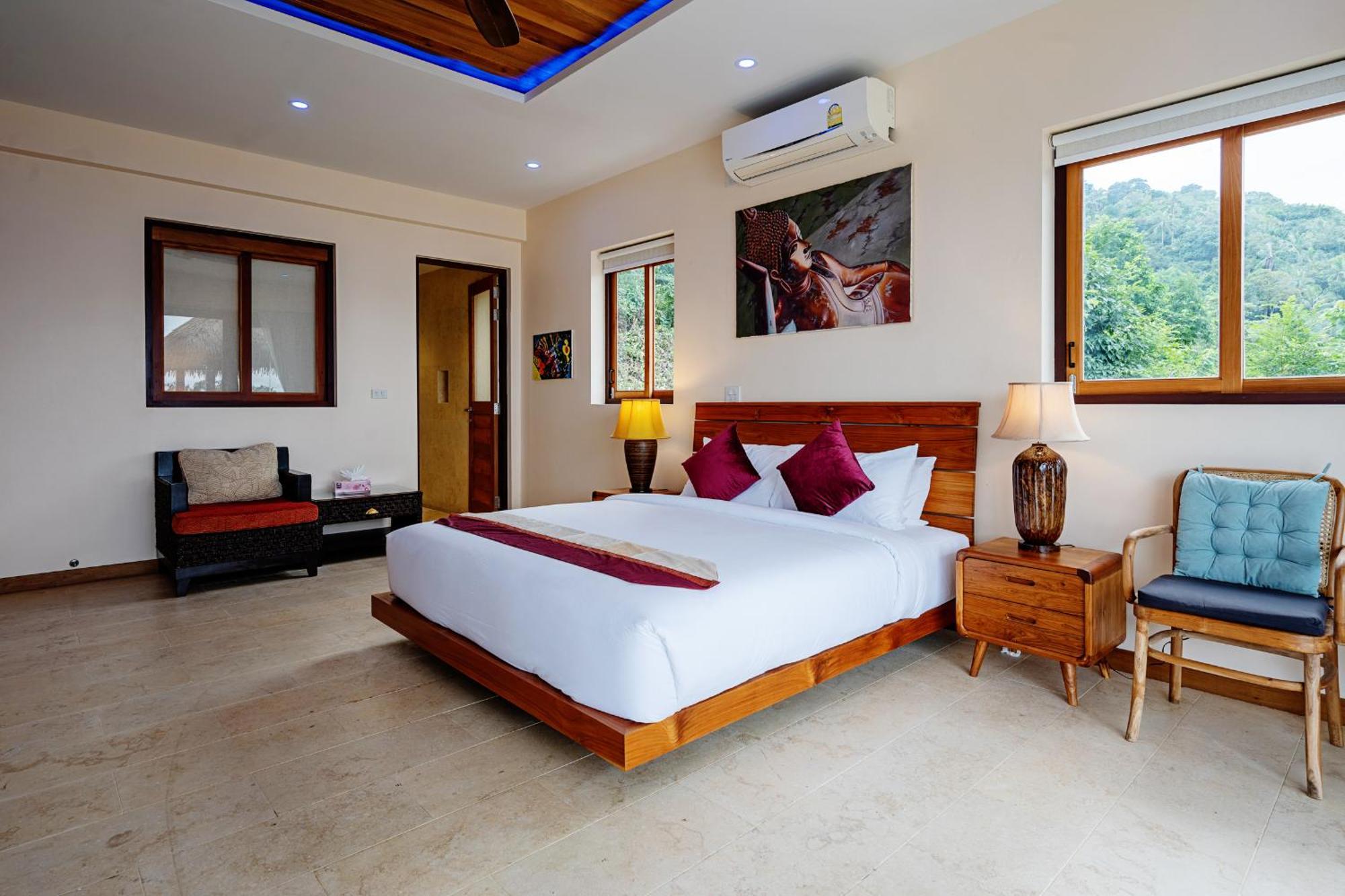 Resort Sandalwood Luxury