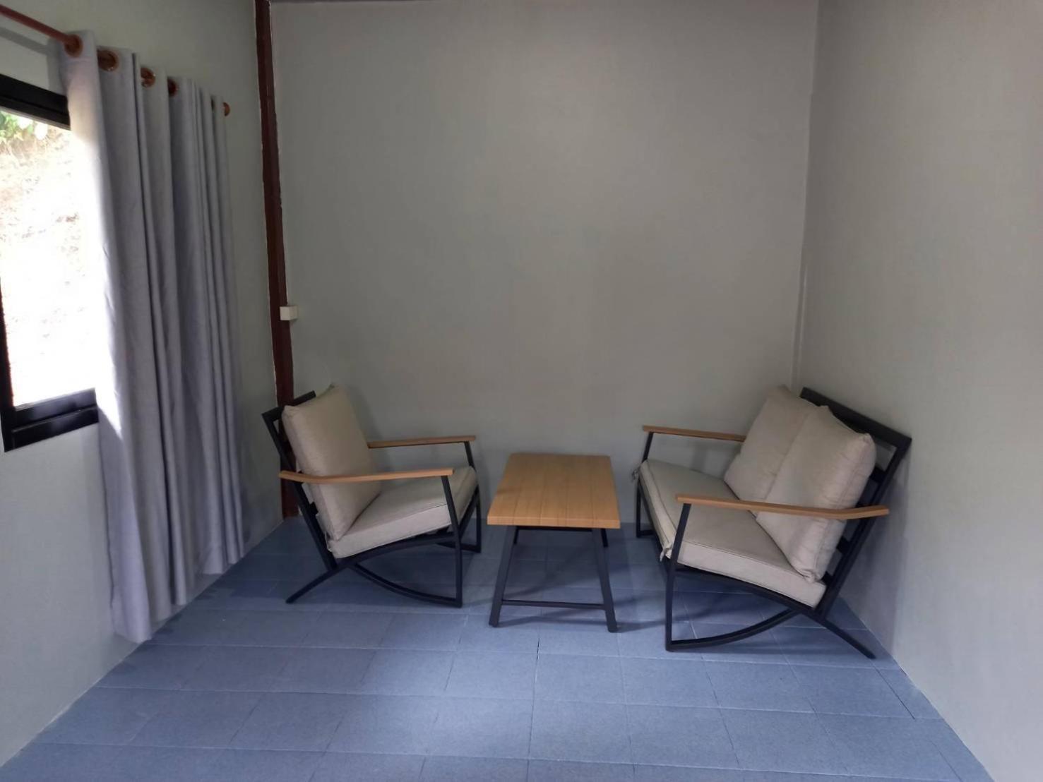 Kohchang Fuengfah Guest house 2*