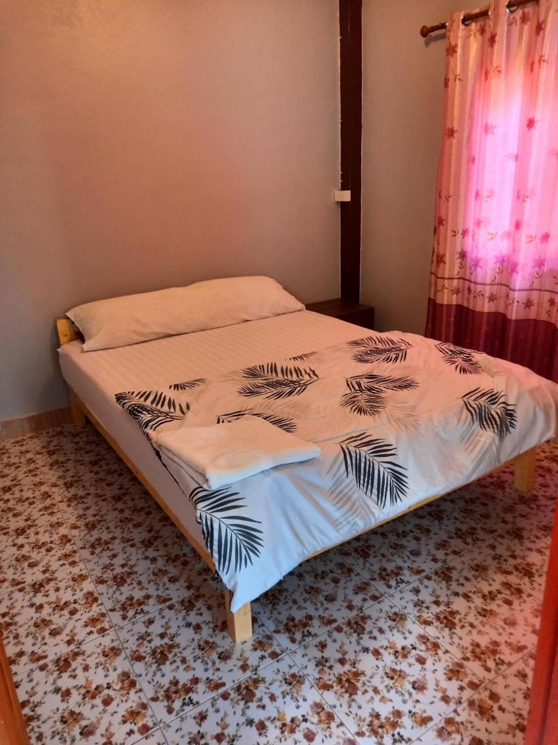 Guest house Kohchang Fuengfah 2*