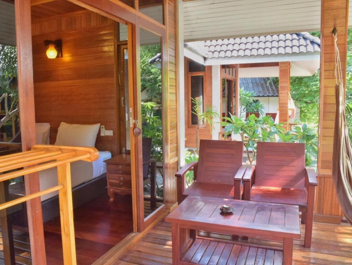 Pen's Koh Phangan 3*