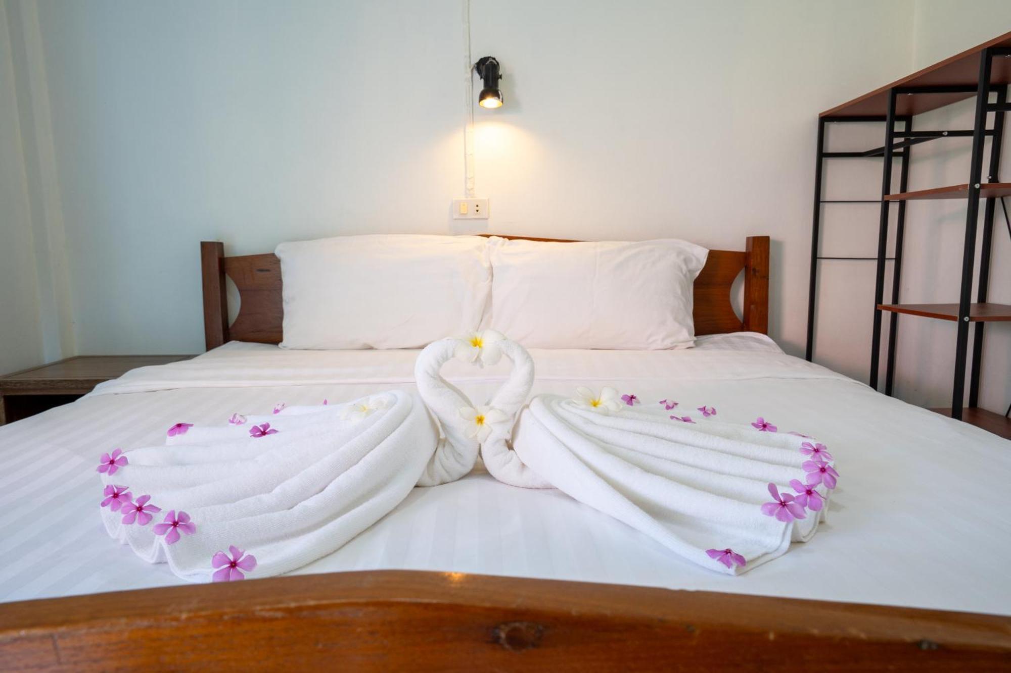 Isara Lanta Koh Lanta