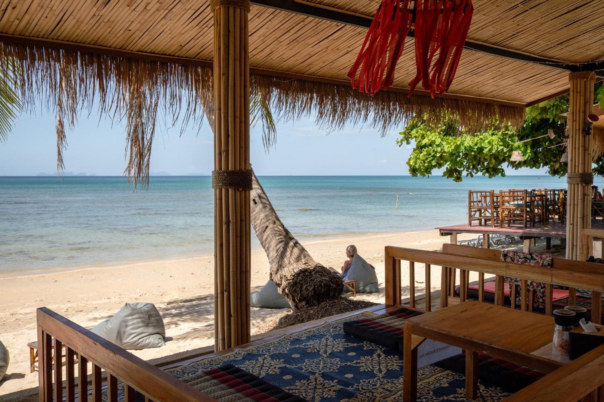 Isara Lanta Resort