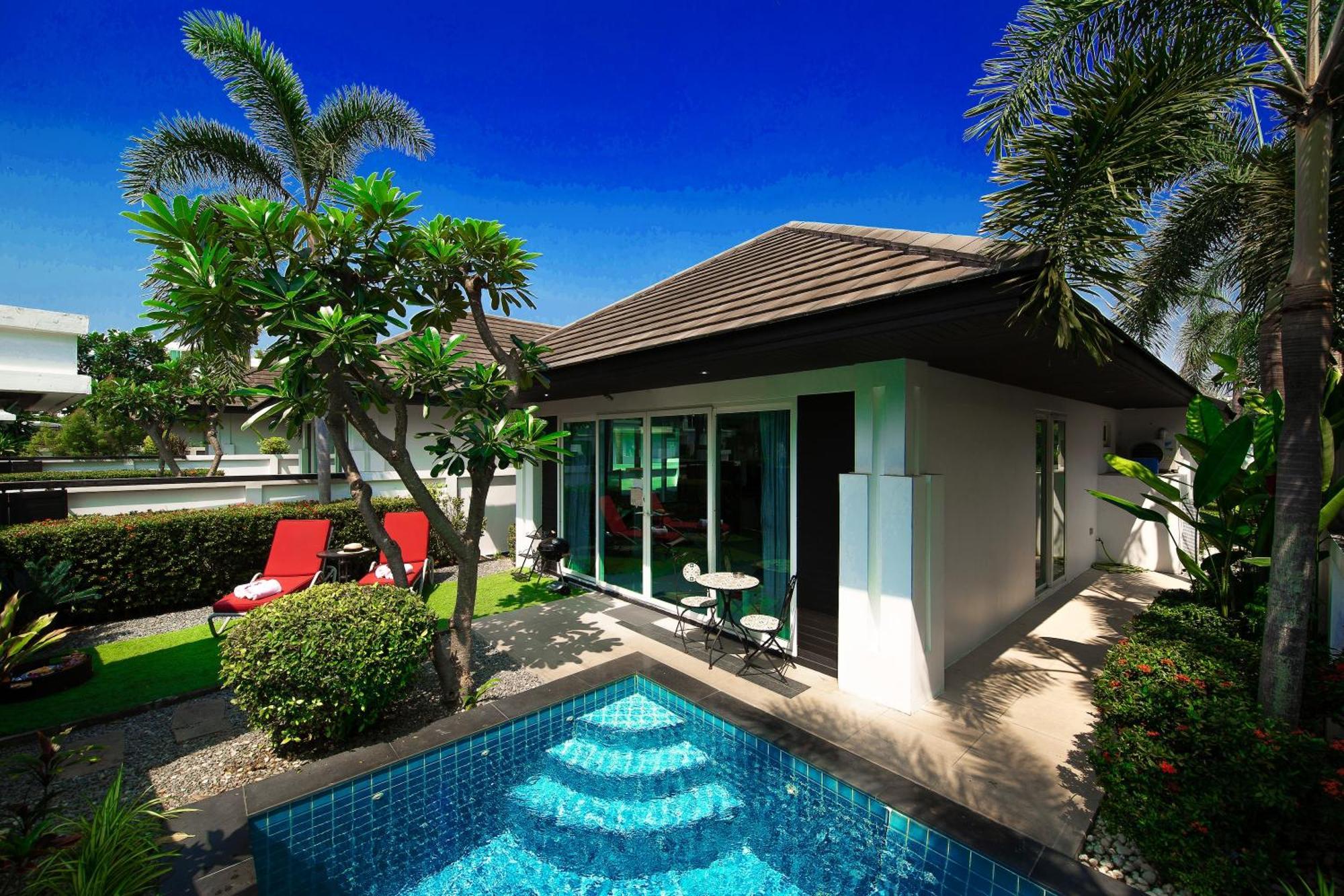 Colibri Pool Pattaya * Jomtien Beach