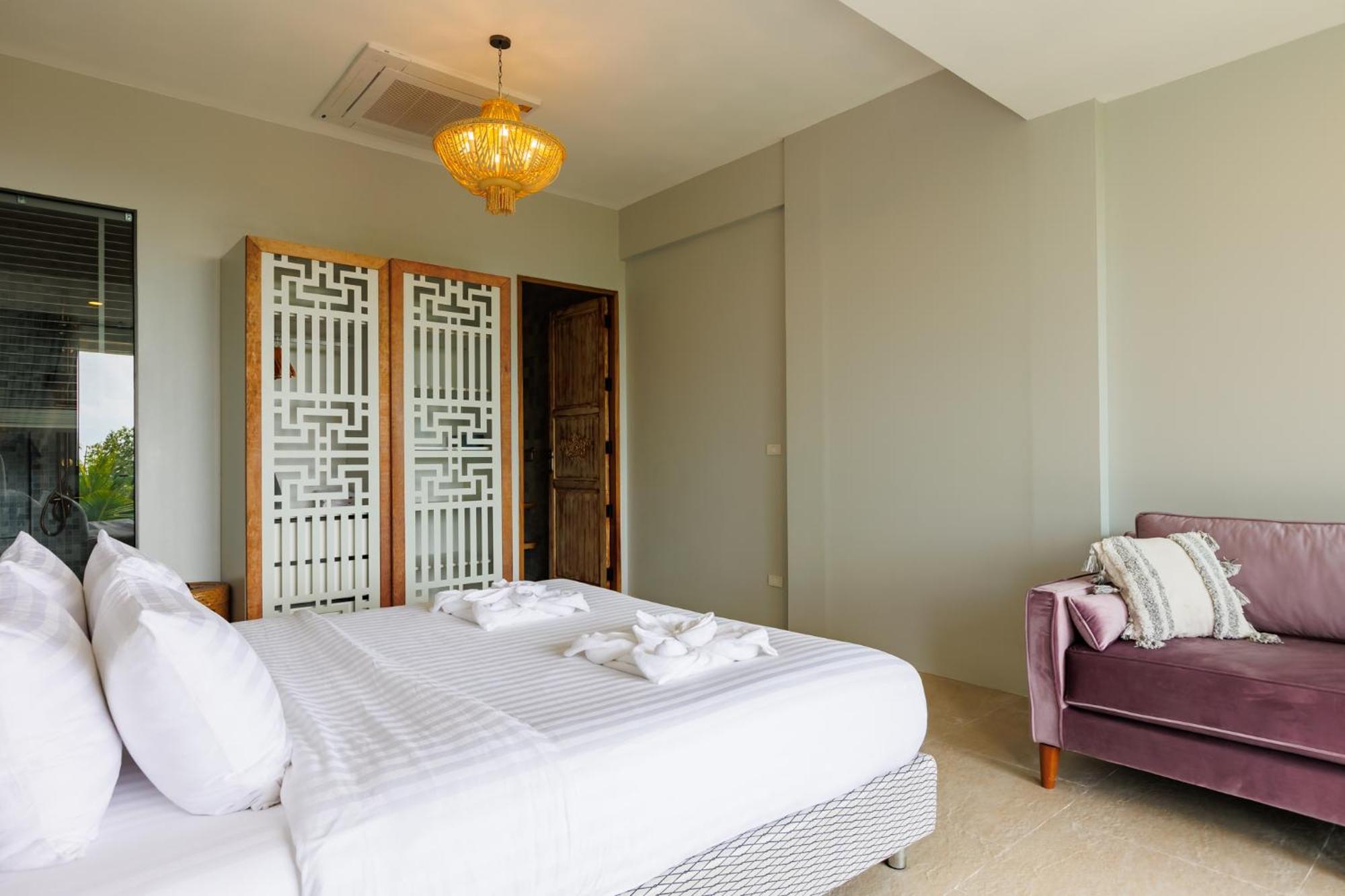 5br Luxury Prime Location