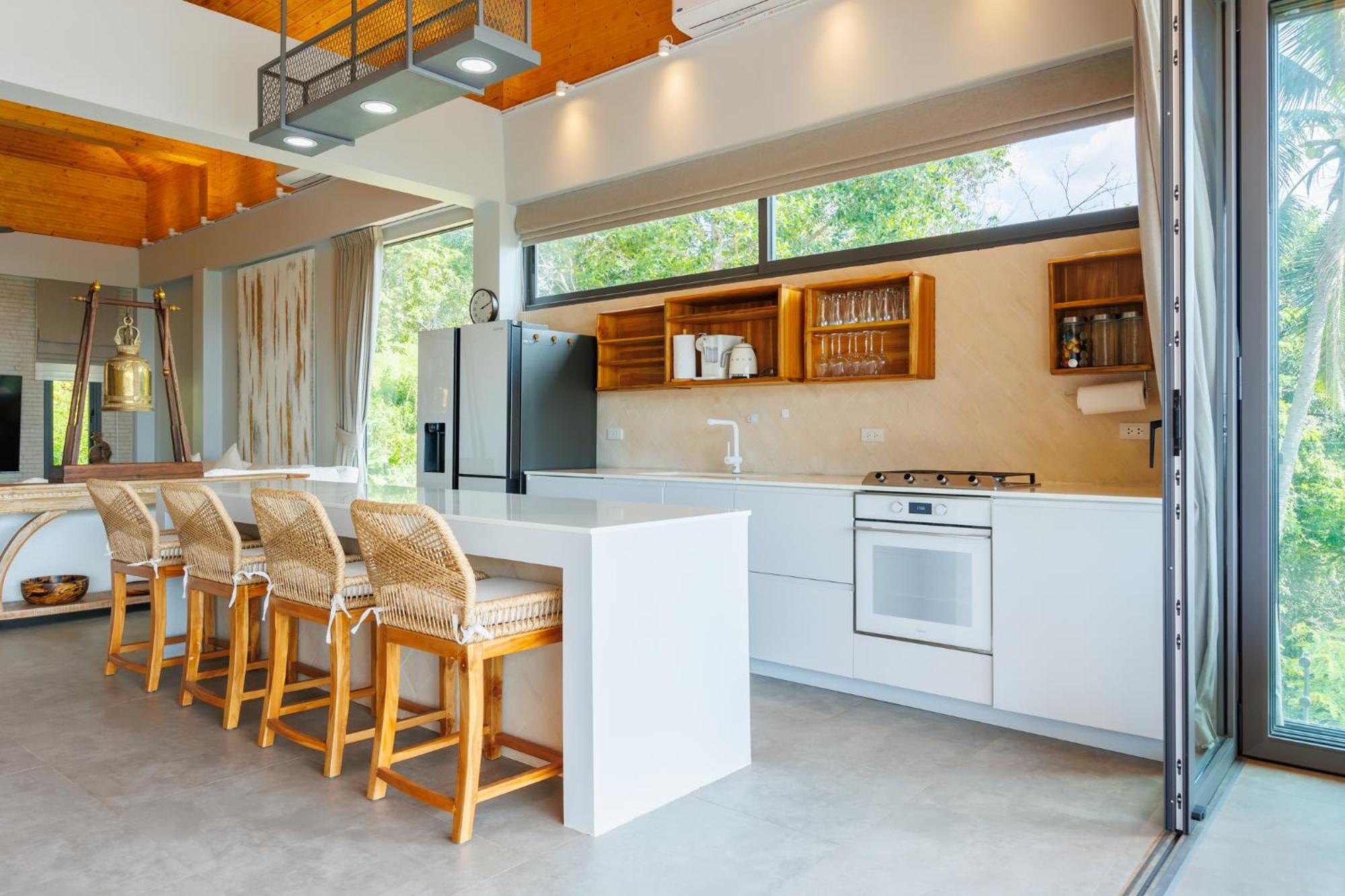 5br Luxury Prime Location *