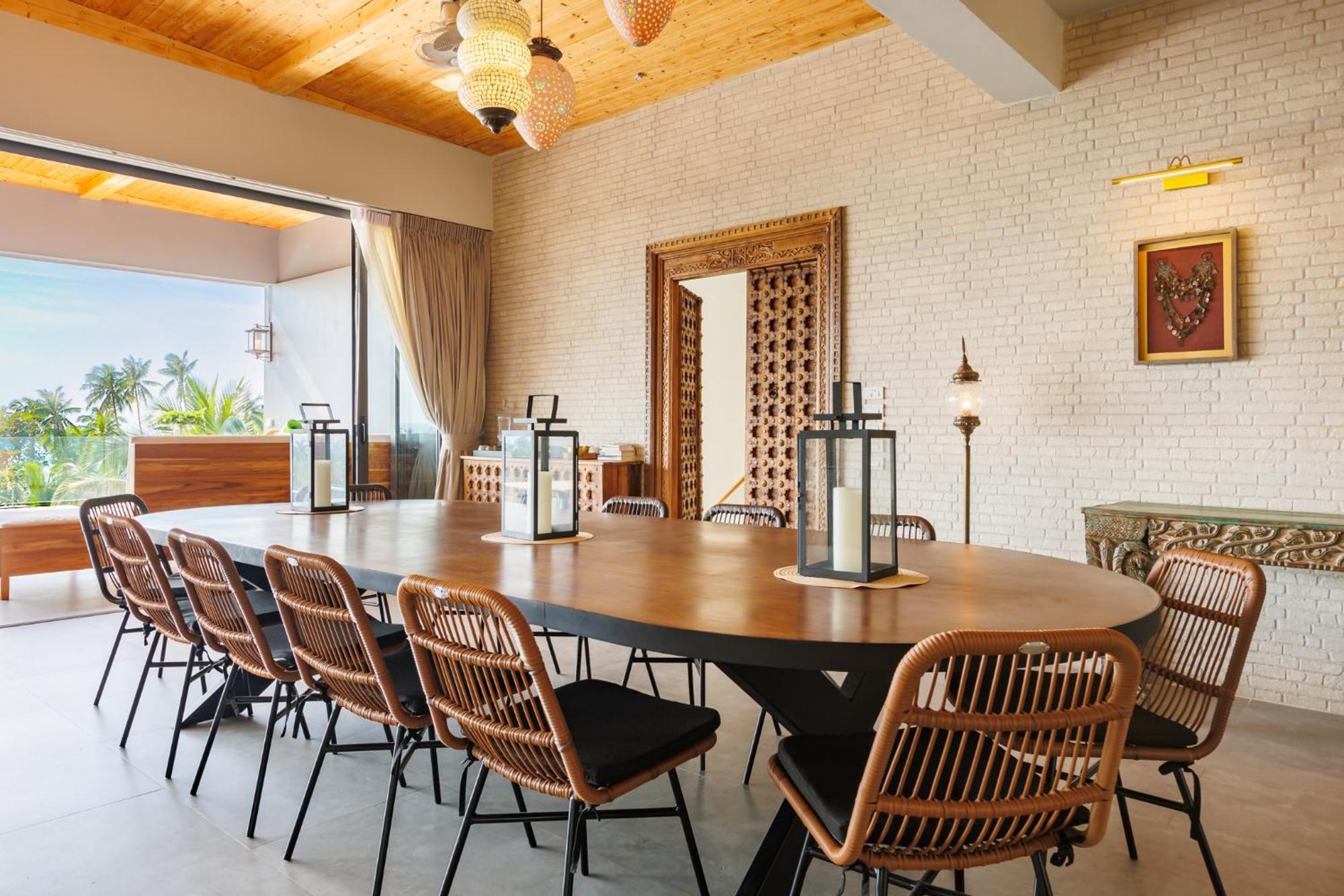5br Luxury Prime Location Villa *
