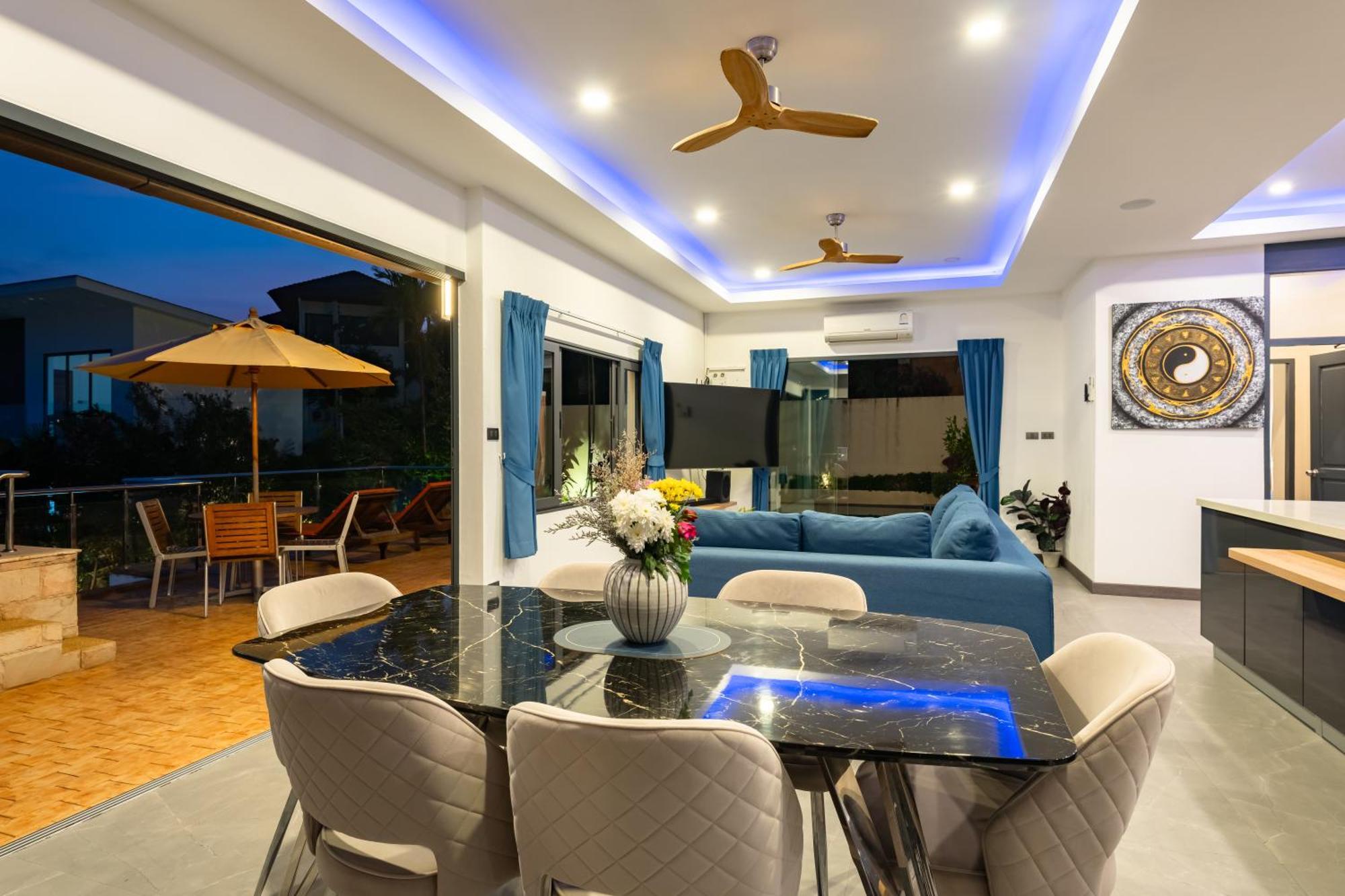Tropical 3 *