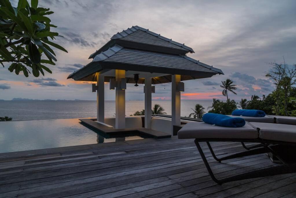 Luxury Seaview & Sunset 100m From The Villa