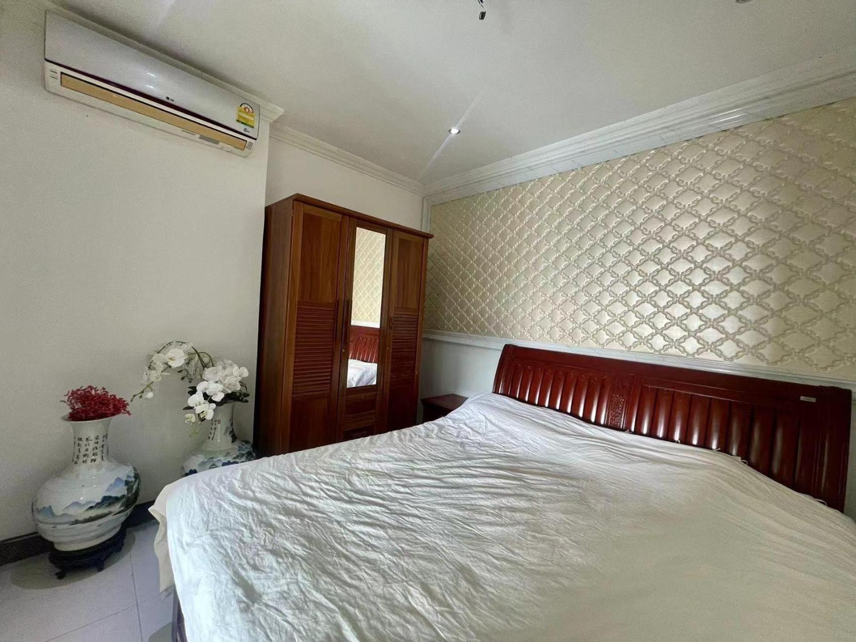 Apartment Beautiful Sea View Front *
