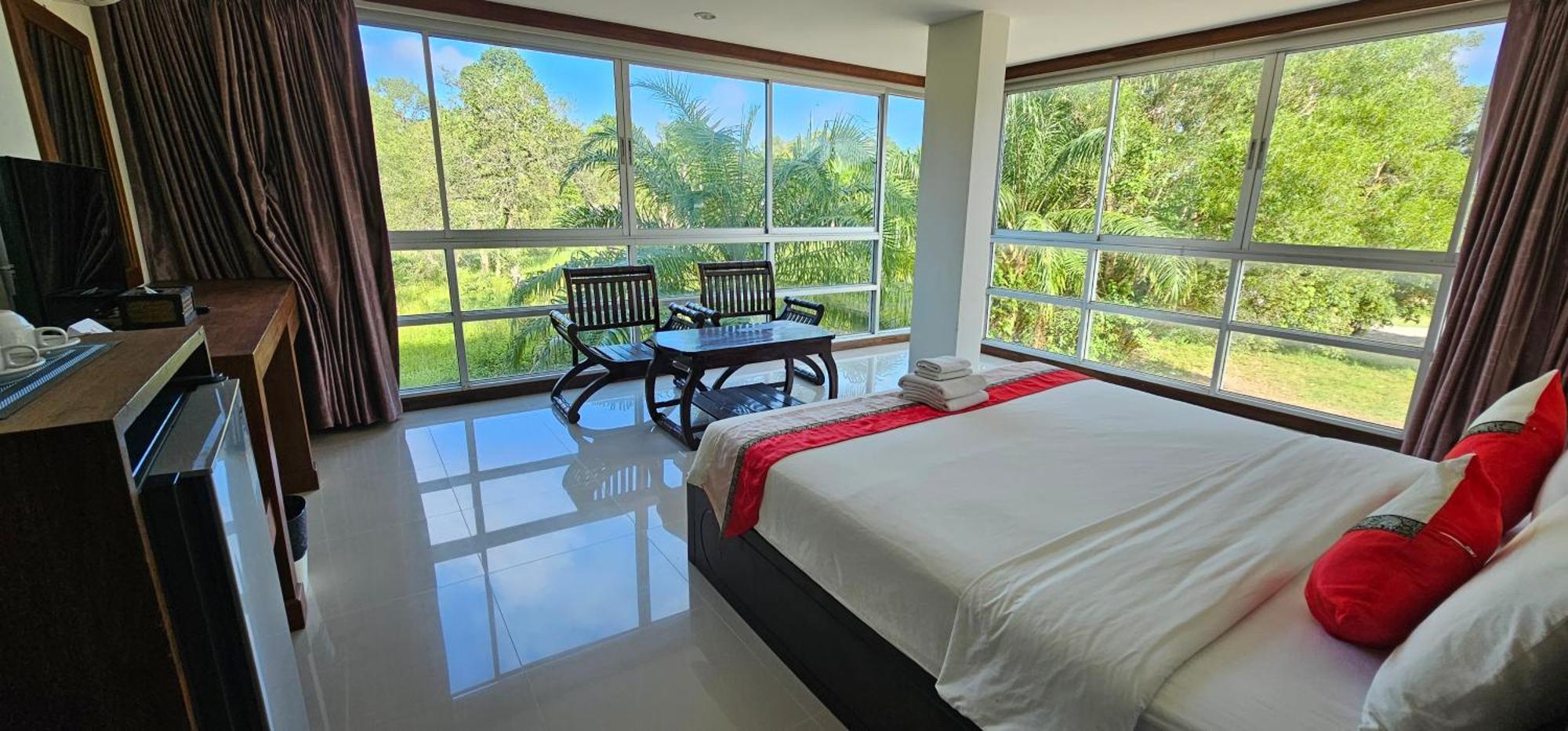 Hotel The Pano & 3*
