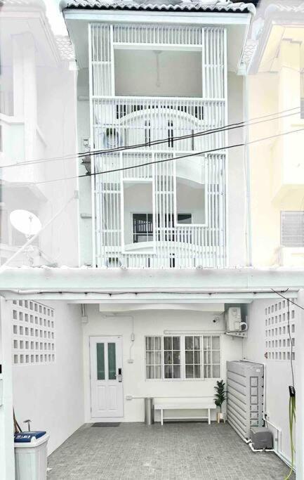 Holiday home Mountain View With Rooftop At Suthep Wat Umong Chiangmai *