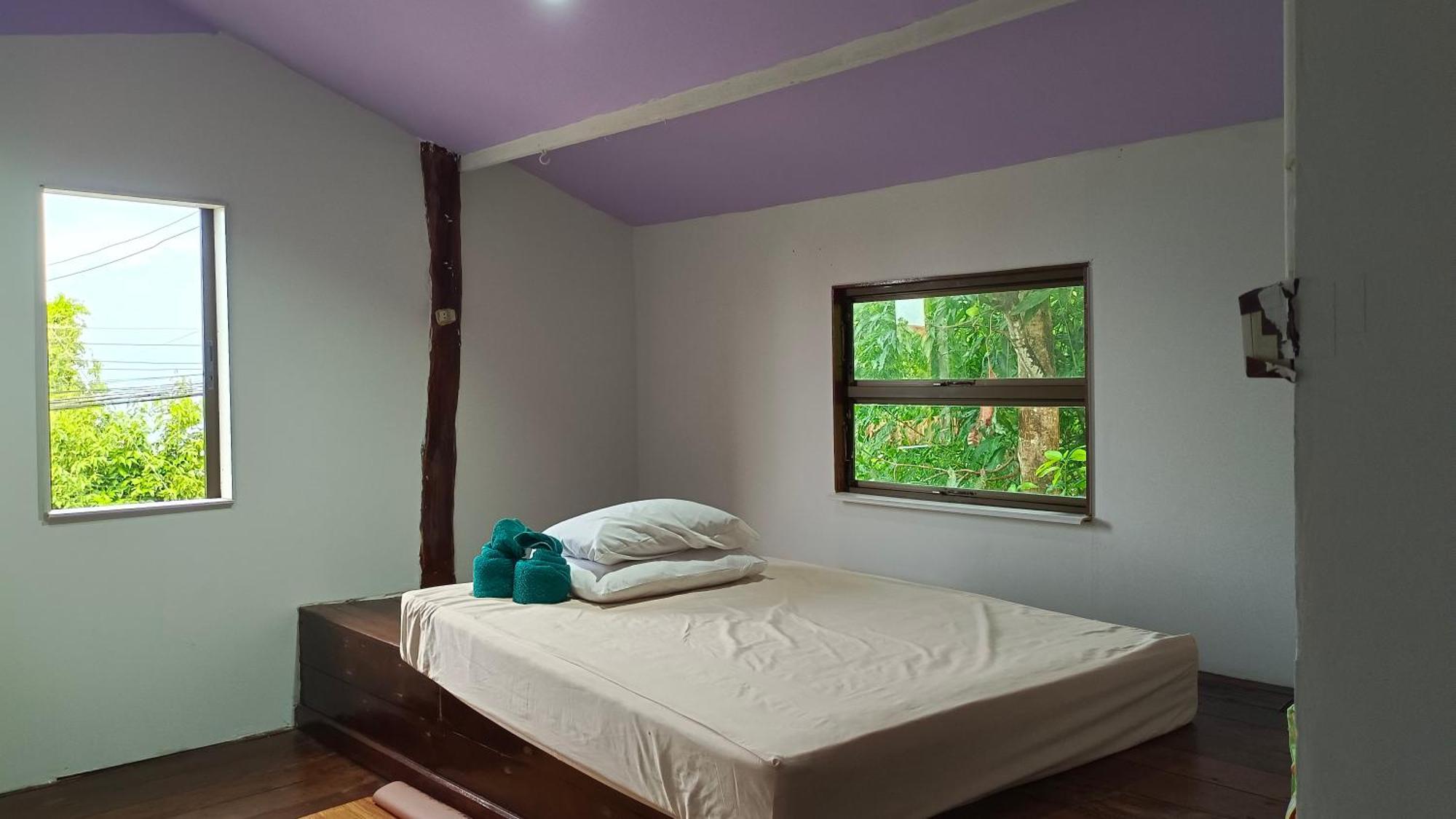 Comon Bungalow Haadchaophao 2*