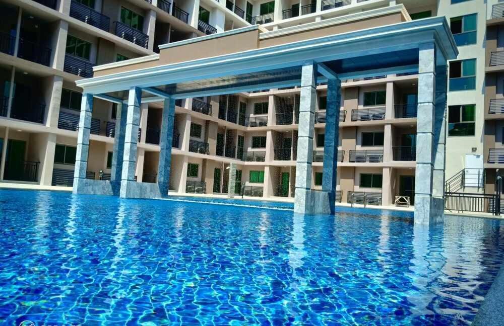 Arcadia Continental Apartment