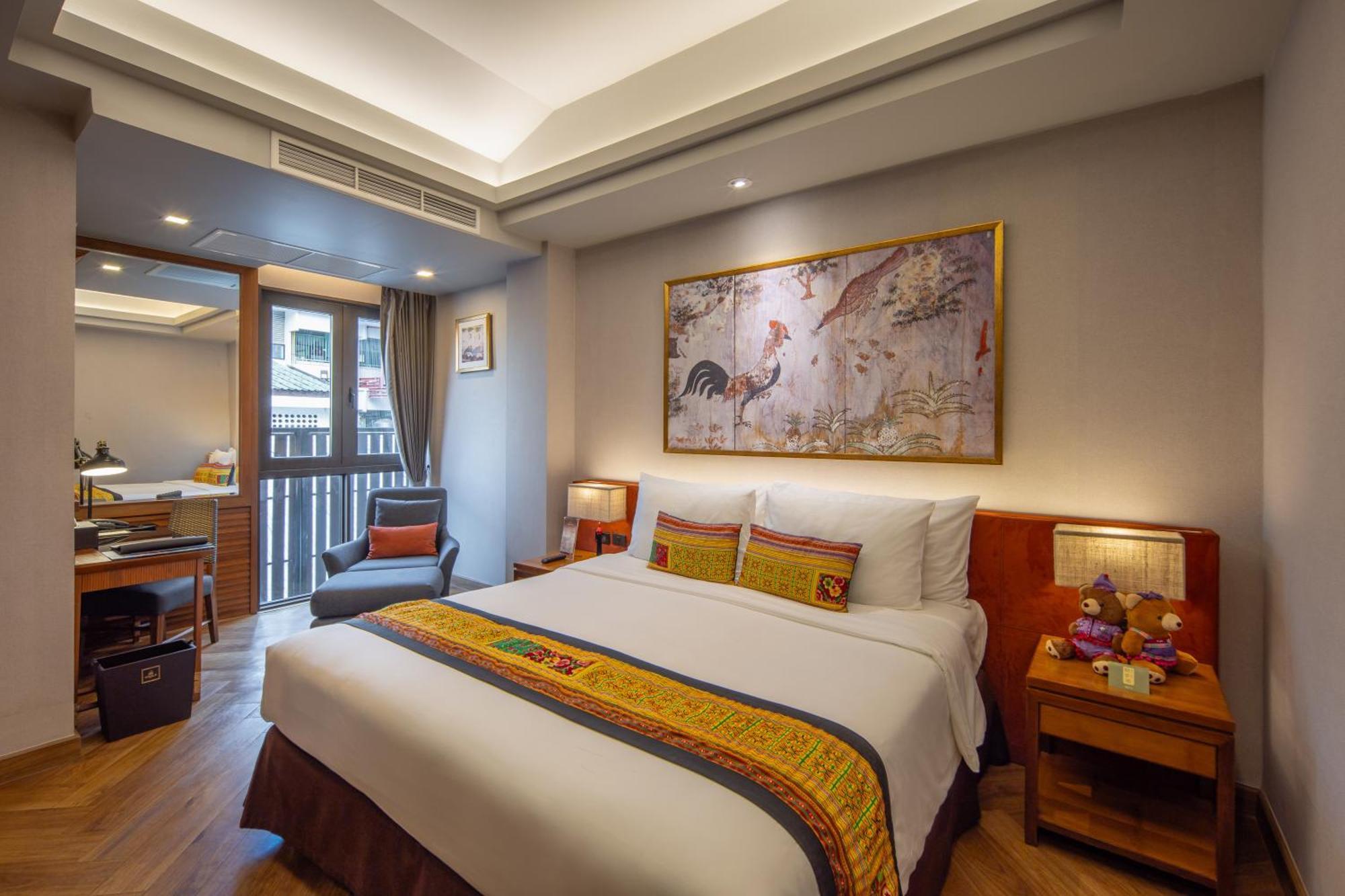 Chala Number6 Hotel 5*