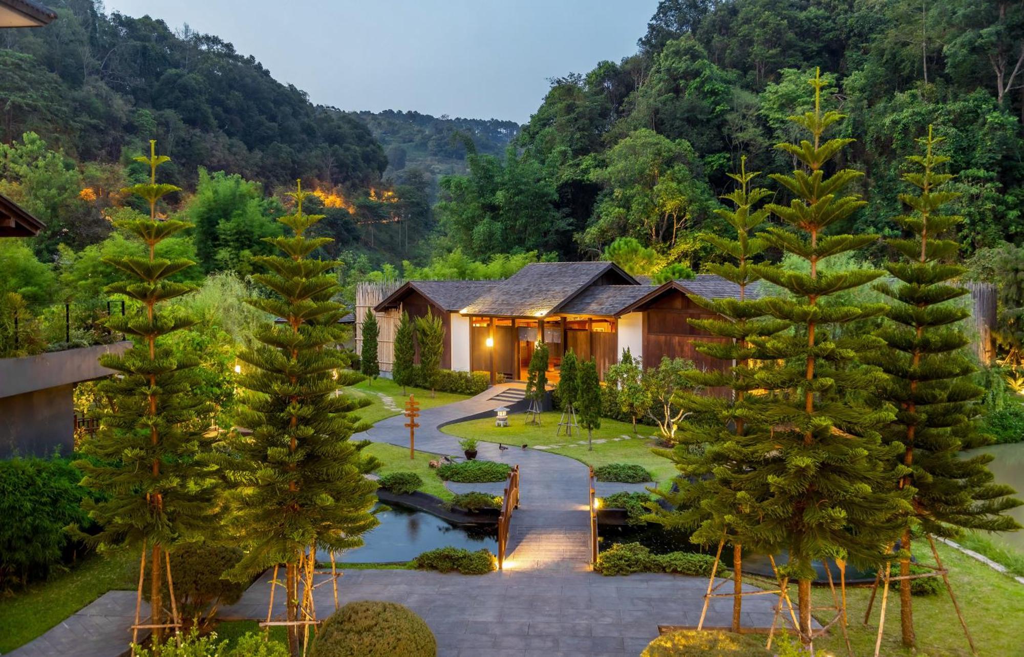 Resort Onsen At Moncham Mae Rim