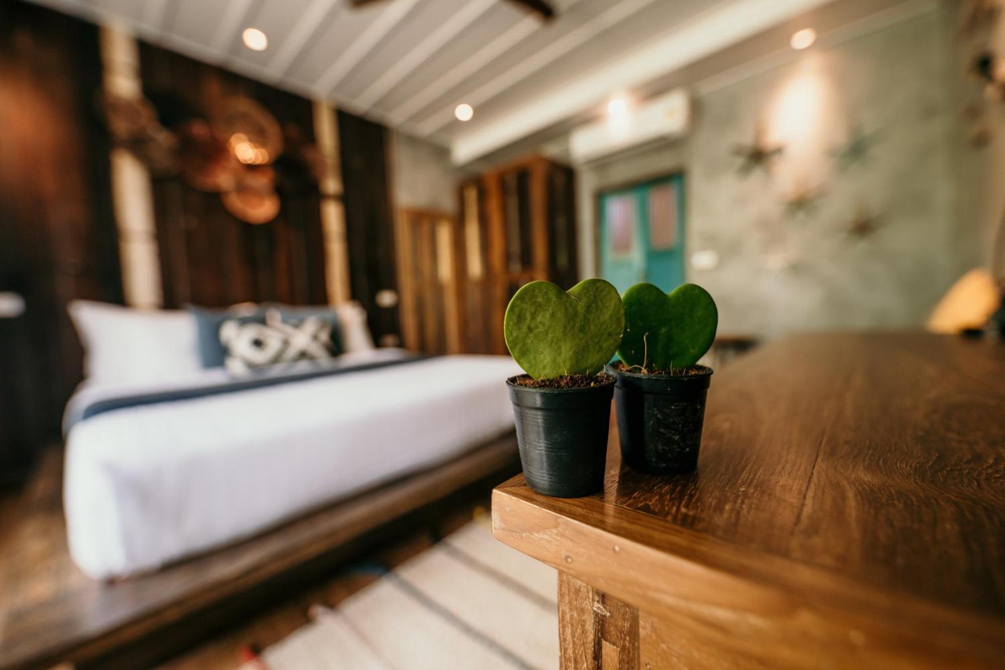 In My Shoes Loft Hotel Thong Nai Pan Noi