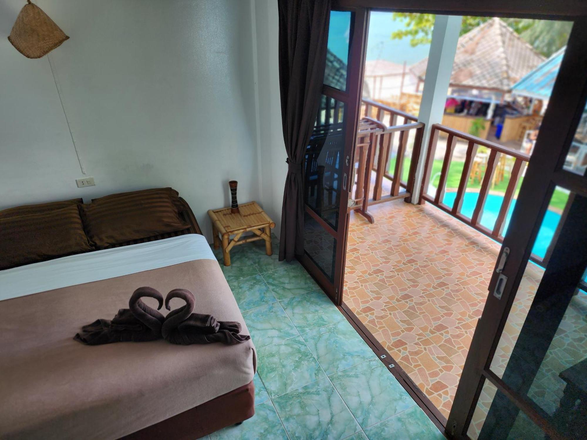 Tiki Beach Koh Phangan Beach Restaurant Bar And Coworking (Adults Only)