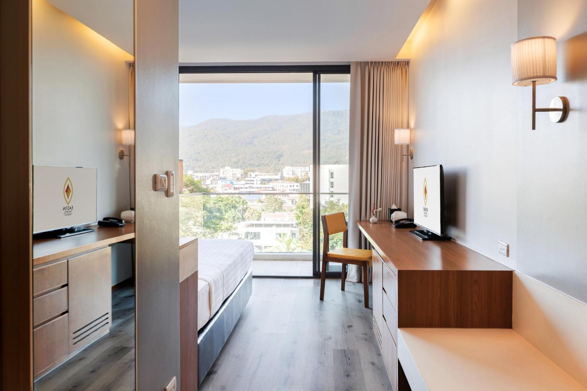 Eastin Tan Hotel 4*
