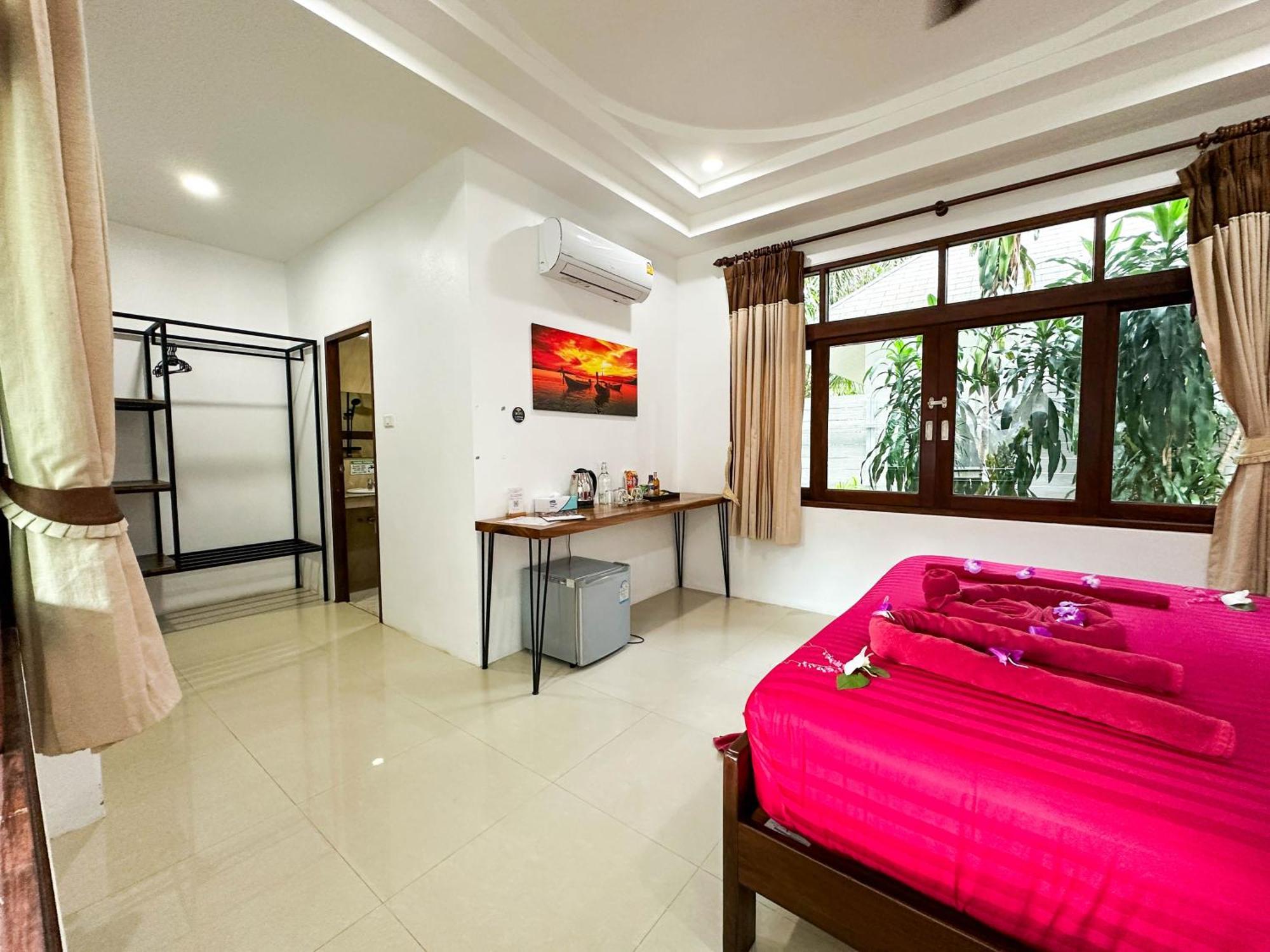 Amara Koh Phangan Haad Yao