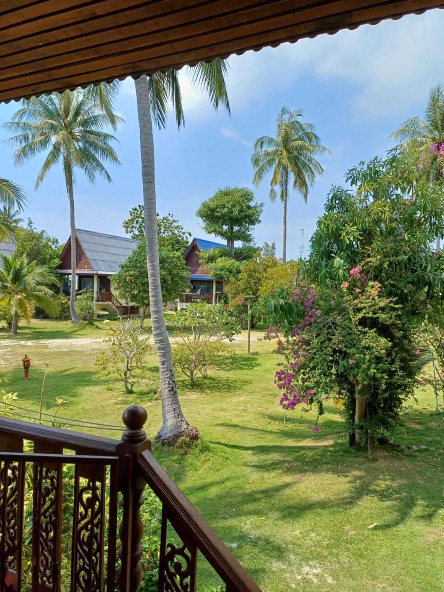 Hotel Tropicana Khophagan