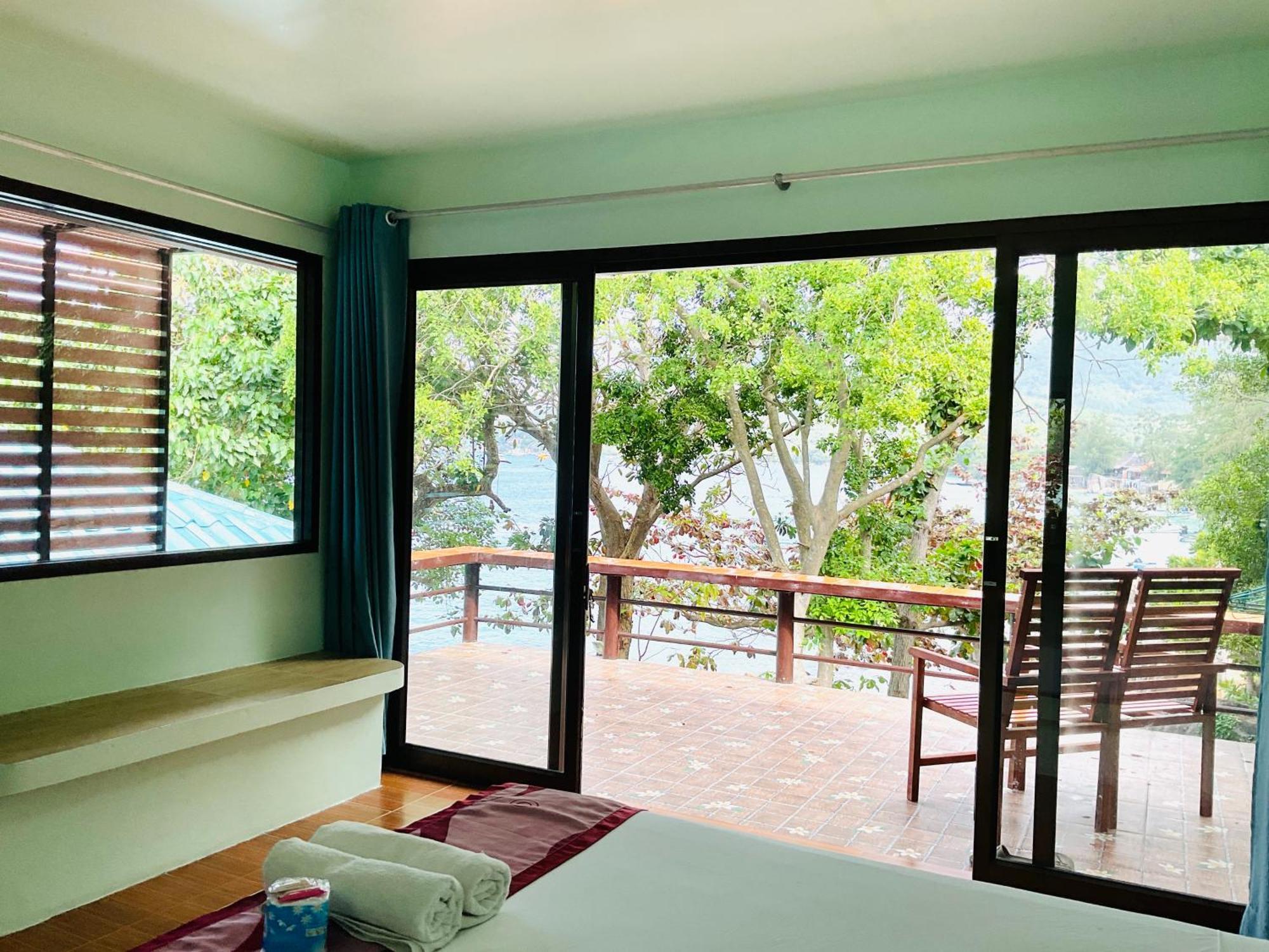 Resort Ocean View 2*