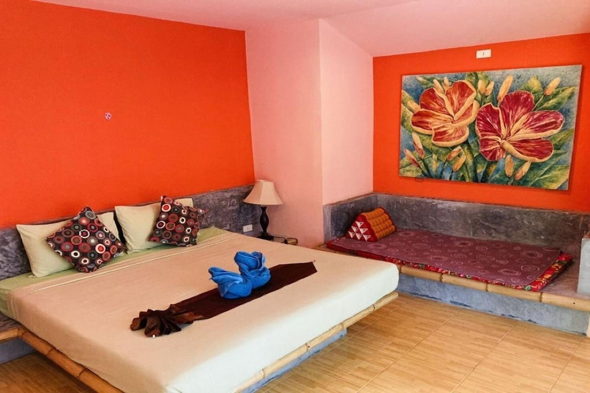 Chaba Hotel 4*