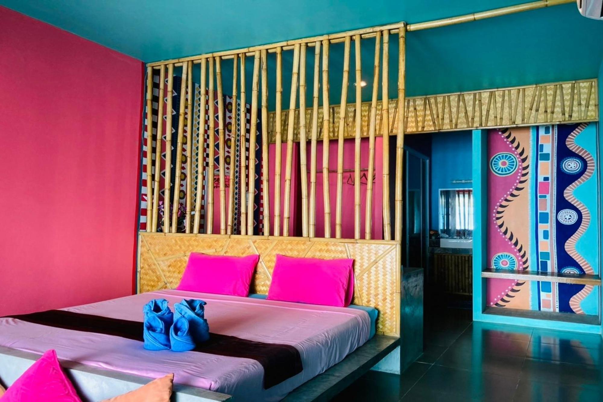 Chaba Hotel 4*