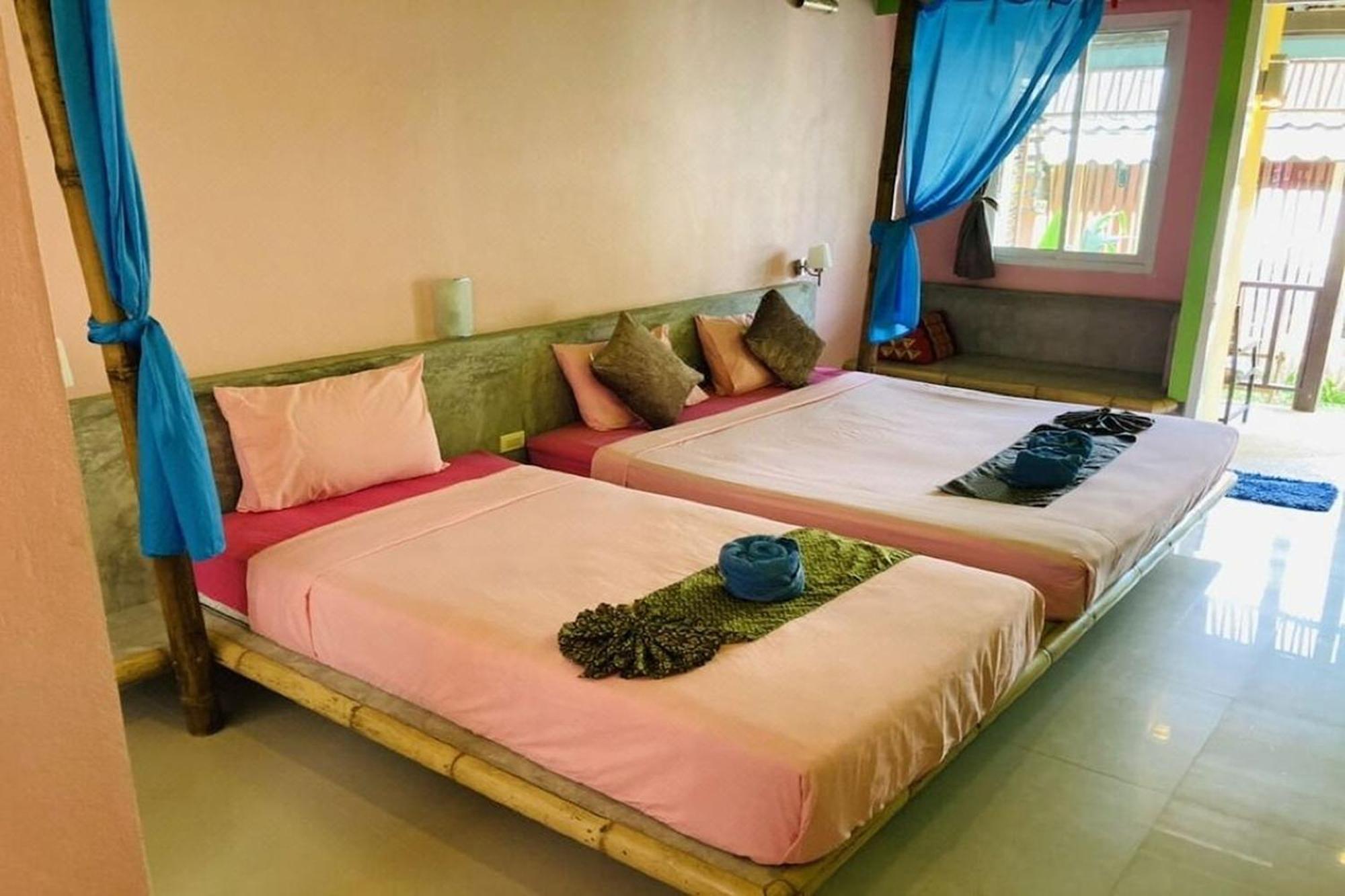 Chaba Hotel 4*