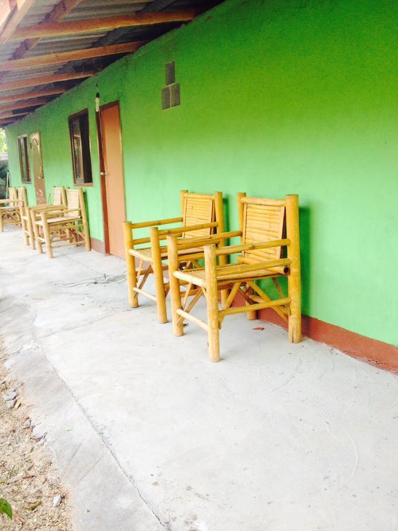 Hostel Unseen