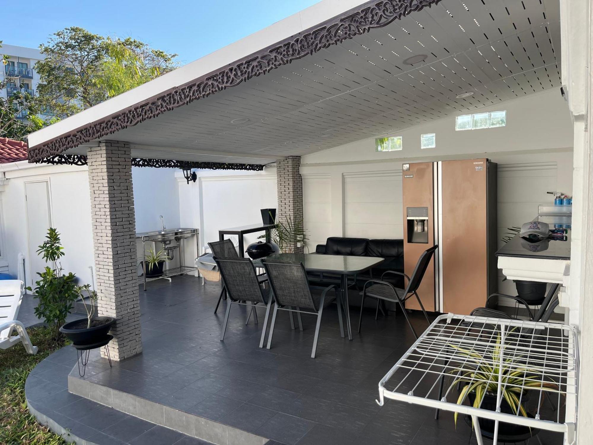 Natural Pool Pattaya 4 Bedroom * Jomtien Beach
