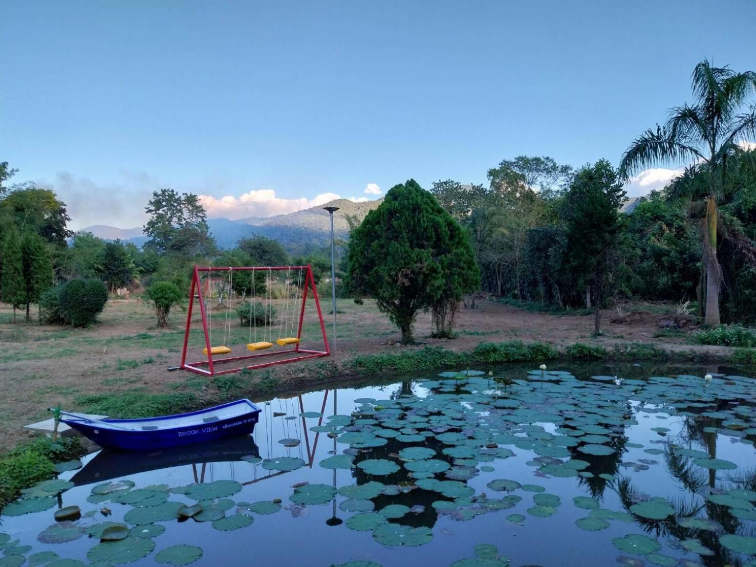 เรือนแฝด Brook View Guest house Pai