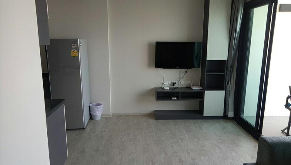 The Base By Feng Apartment *