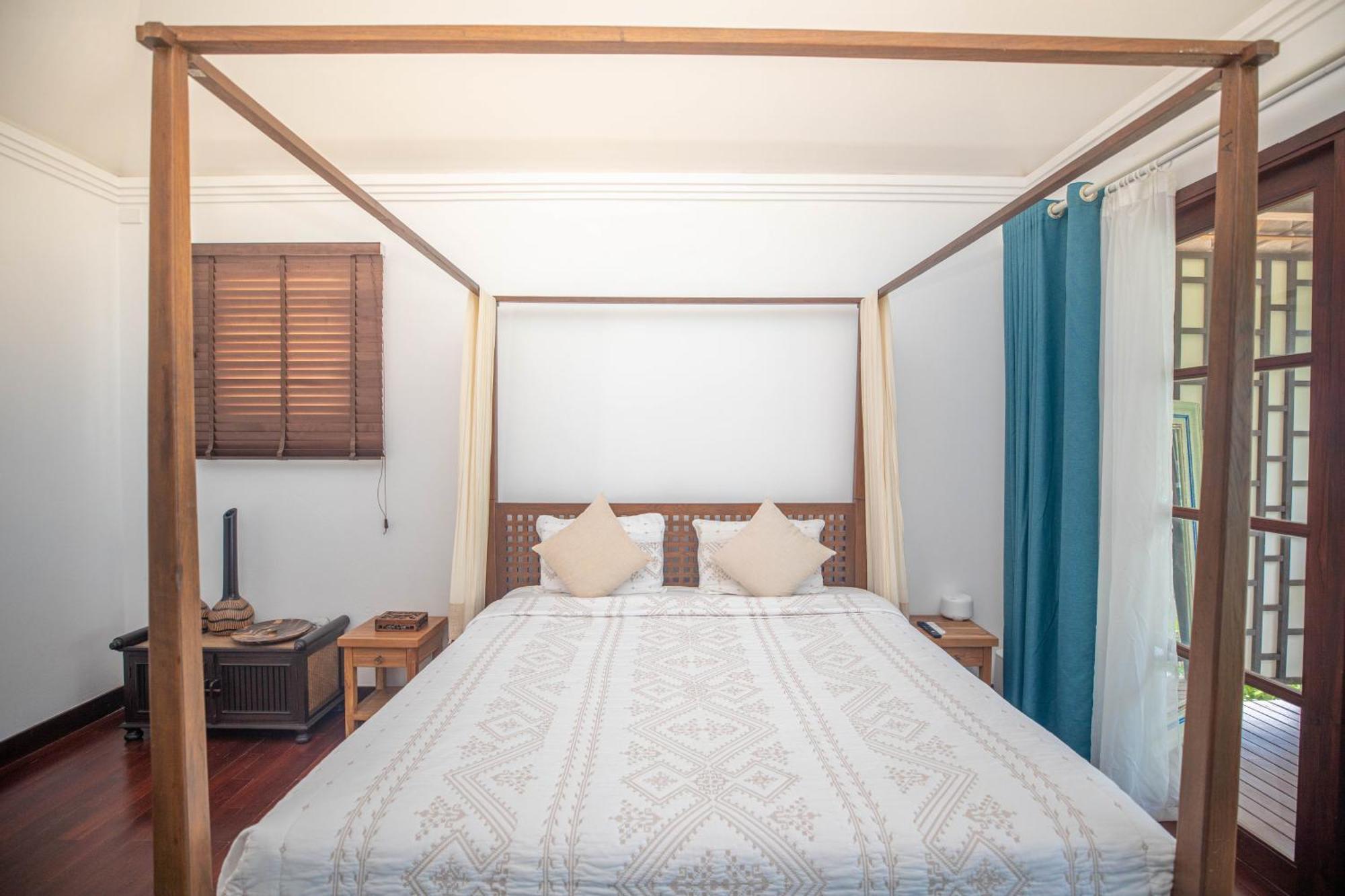 蓝星海边一线海景五卧室度假风别墅 Villa Koh Samui