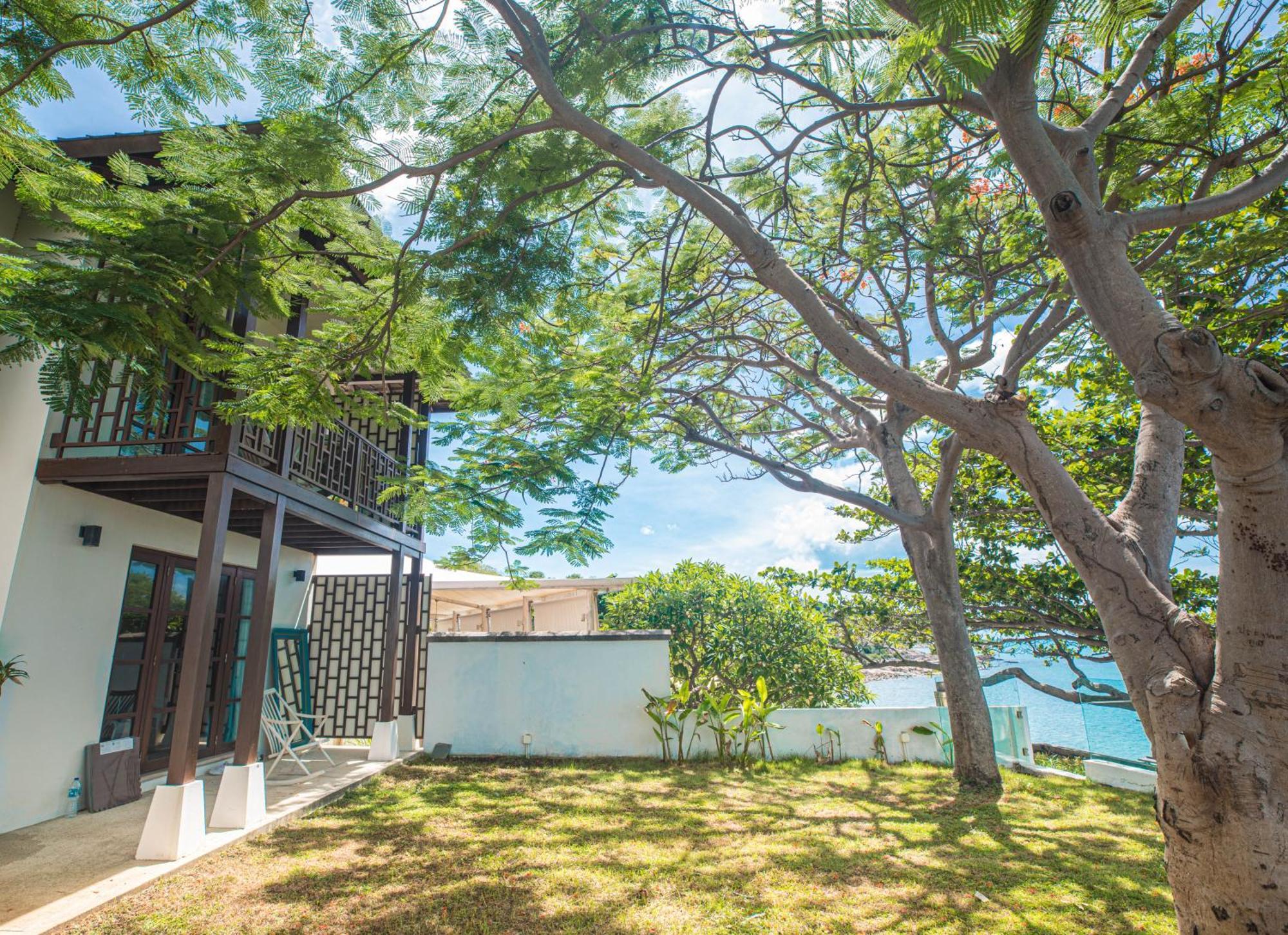 蓝星海边一线海景五卧室度假风别墅 Koh Samui