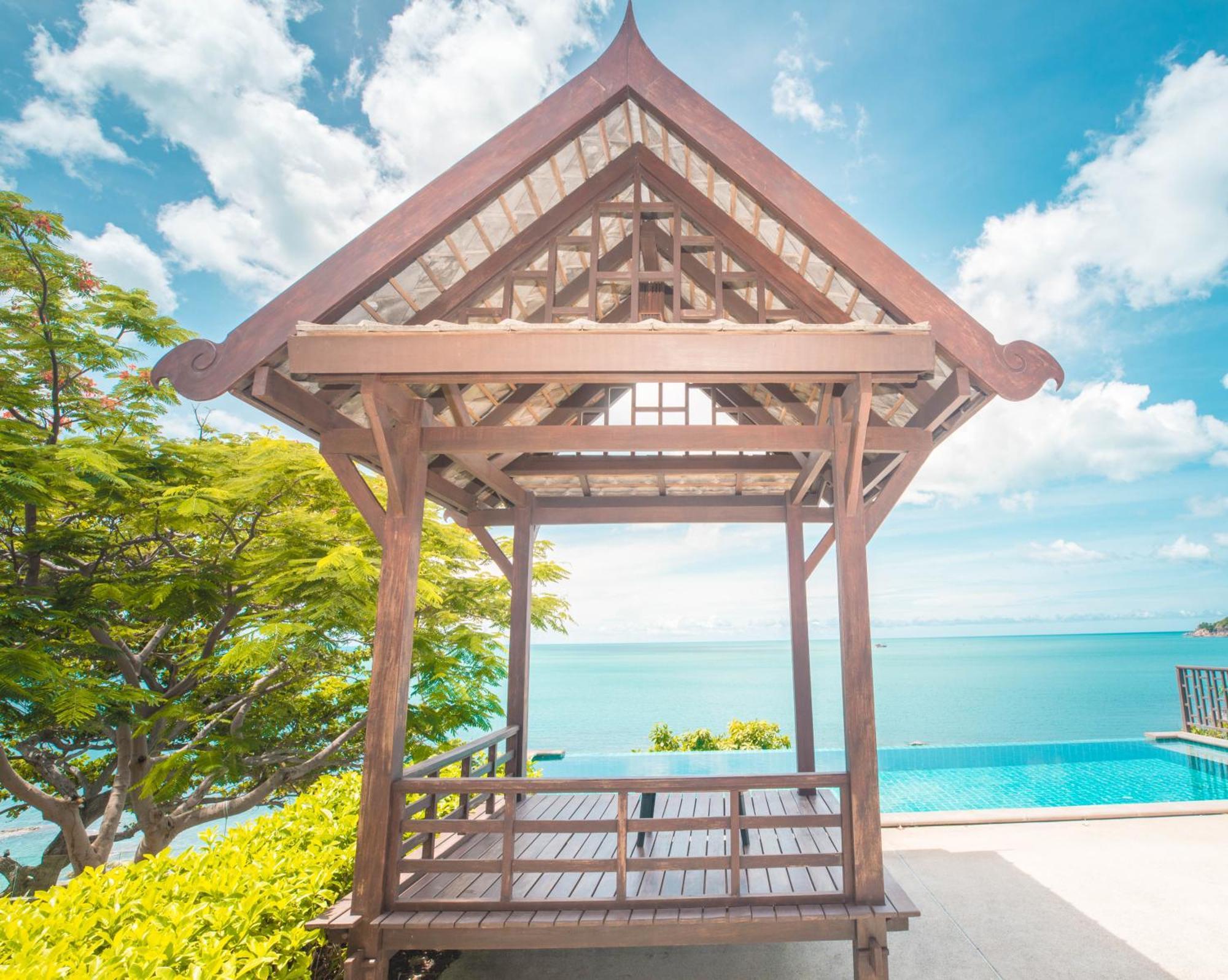 Villa 蓝星海边一线海景五卧室度假风别墅 Koh Samui