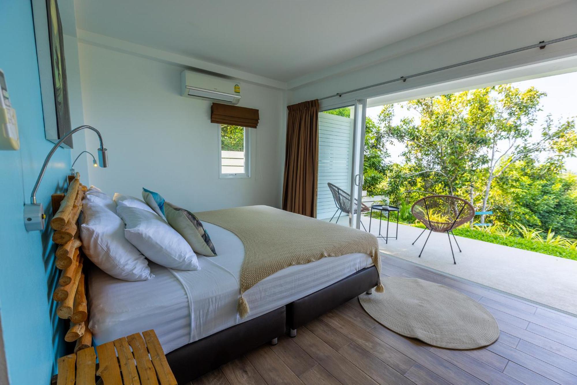 Shades Of Blue Villa Srithanu