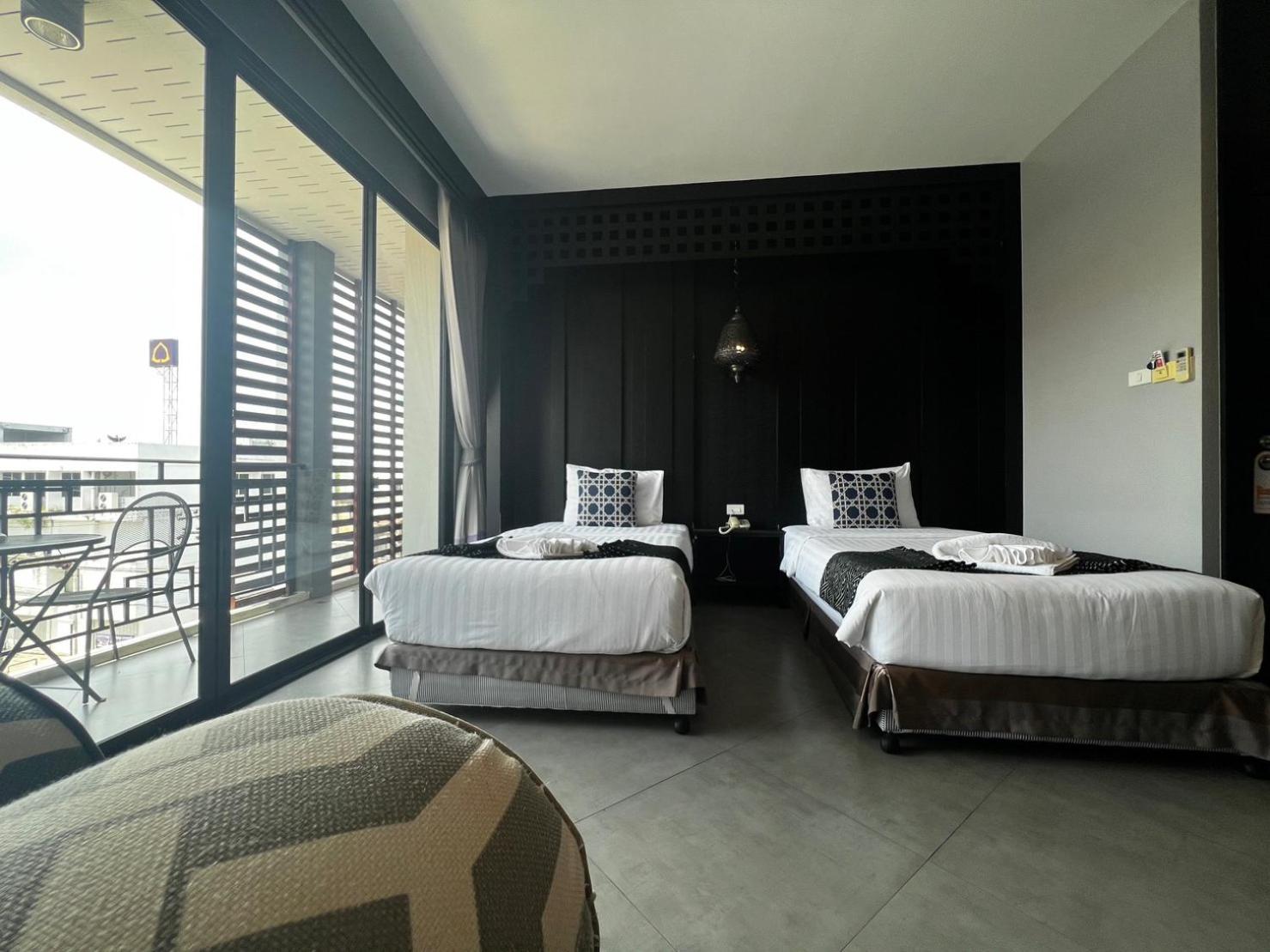 Srisawara Casa Hotel 2*