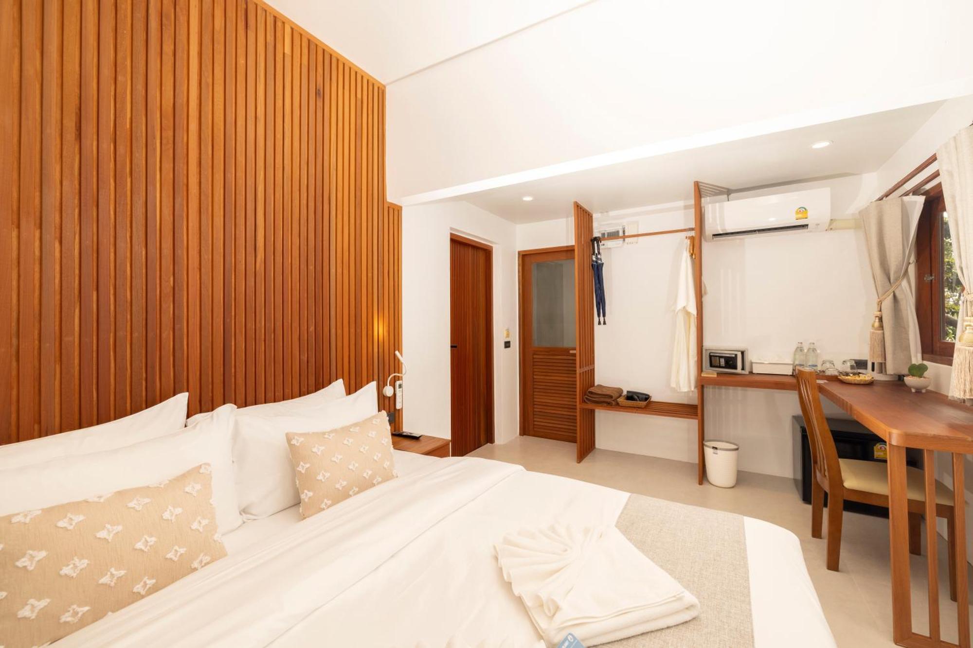 The Ava Resort Koh Tao