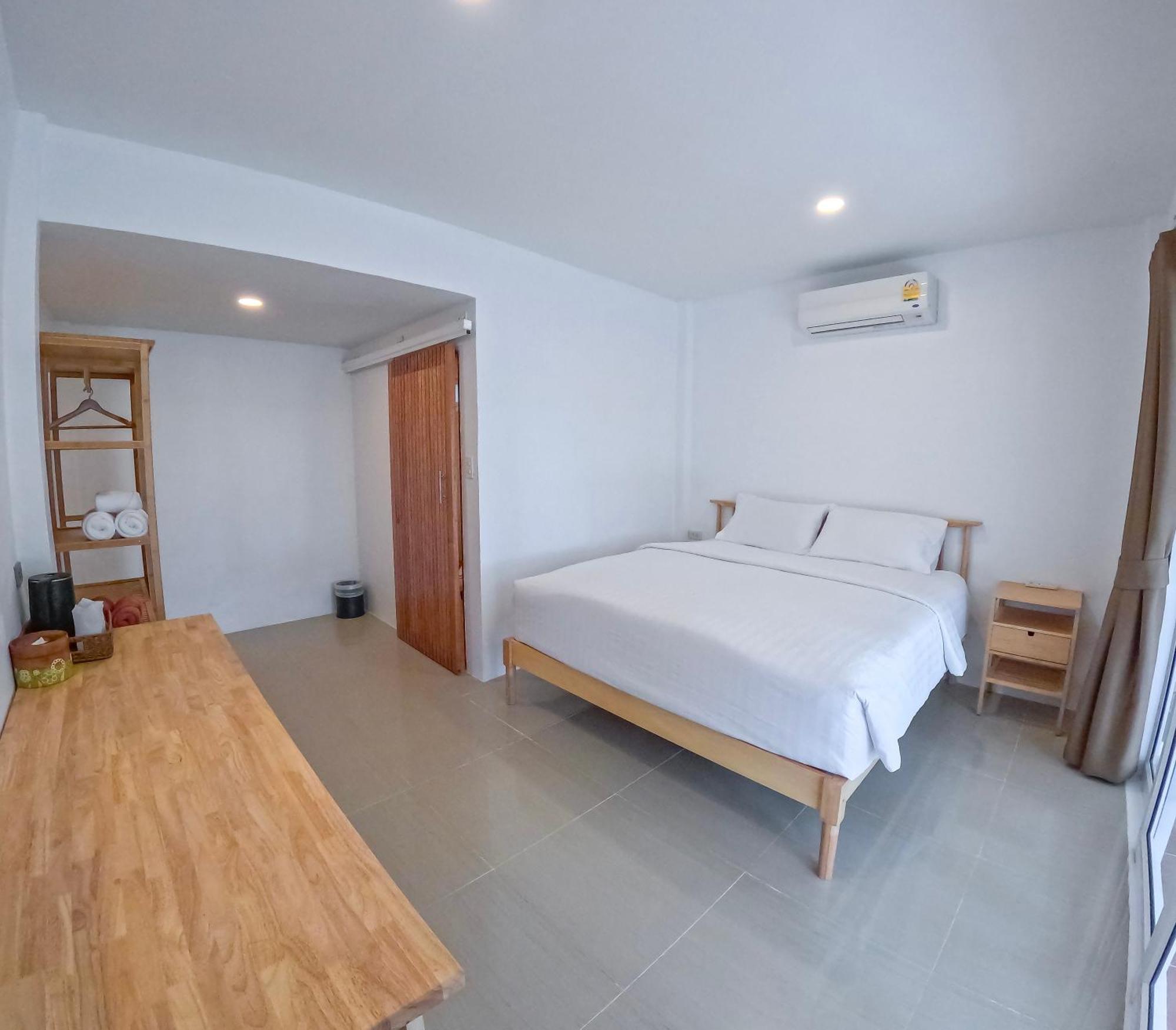 Haadson & Koh Raham Resort